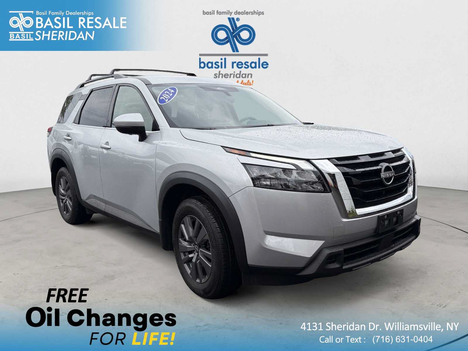 Used 2024 Nissan Pathfinder SV
