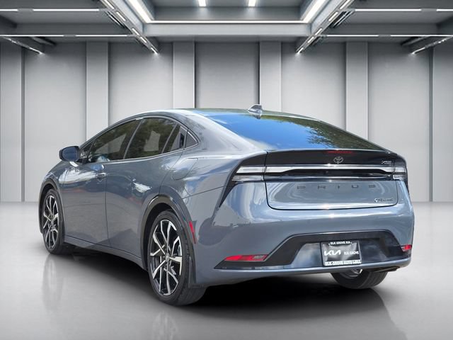 Used 2024 Toyota Prius Prime FWD image 5
