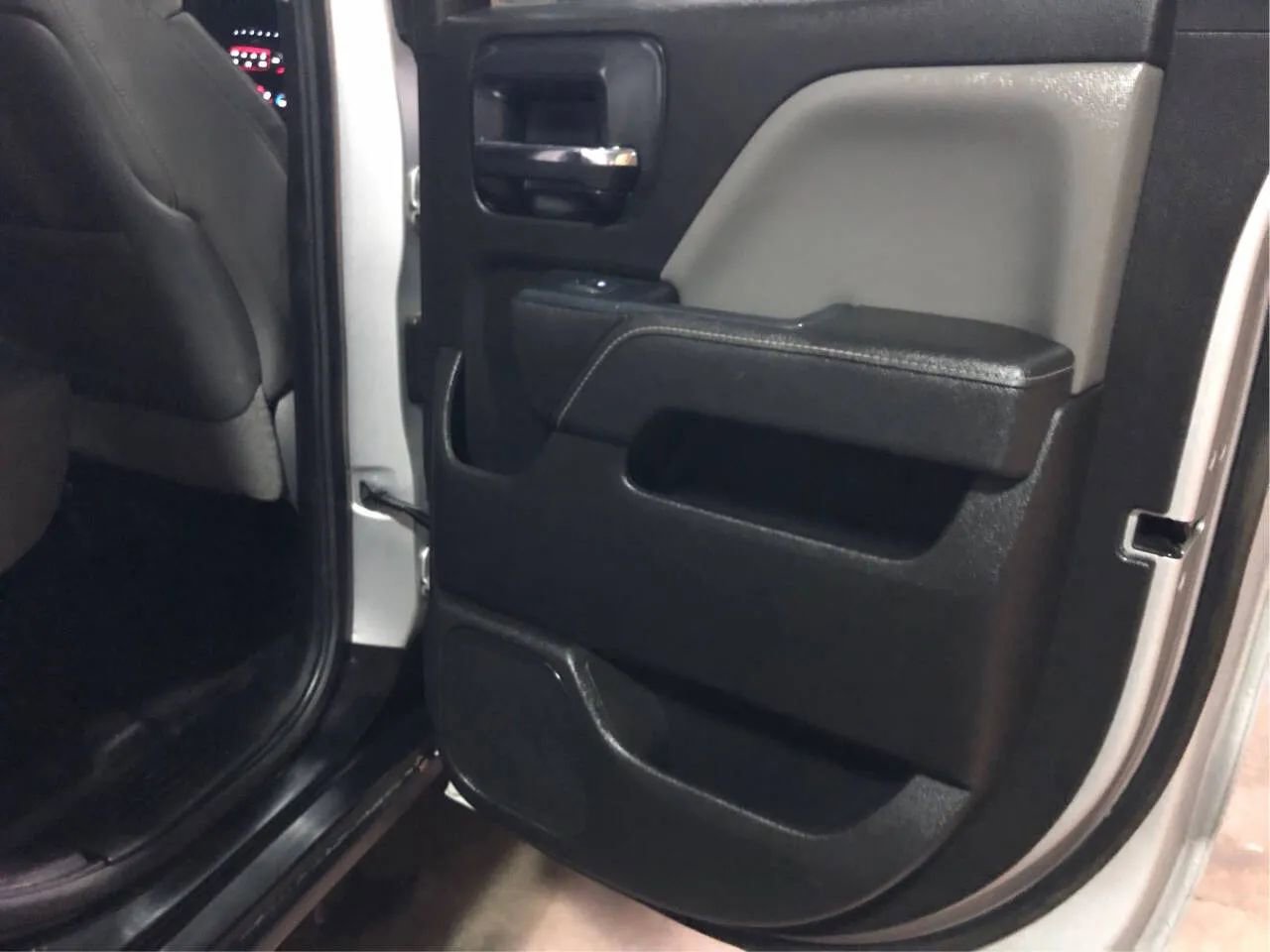 Used 2014 GMC Sierra 1500 4x4 Double Cab w/ Sierra Appearance Package image 16