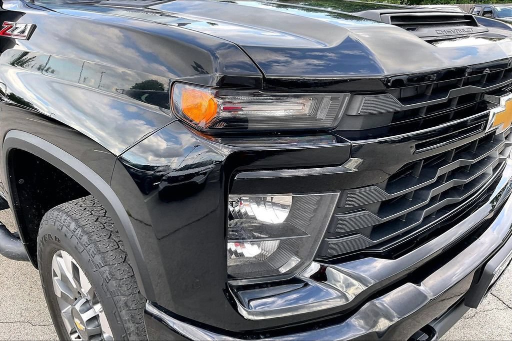 Used 2024 Chevrolet Silverado 2500 Custom w/ Custom Value Package AWD/4WD image 40