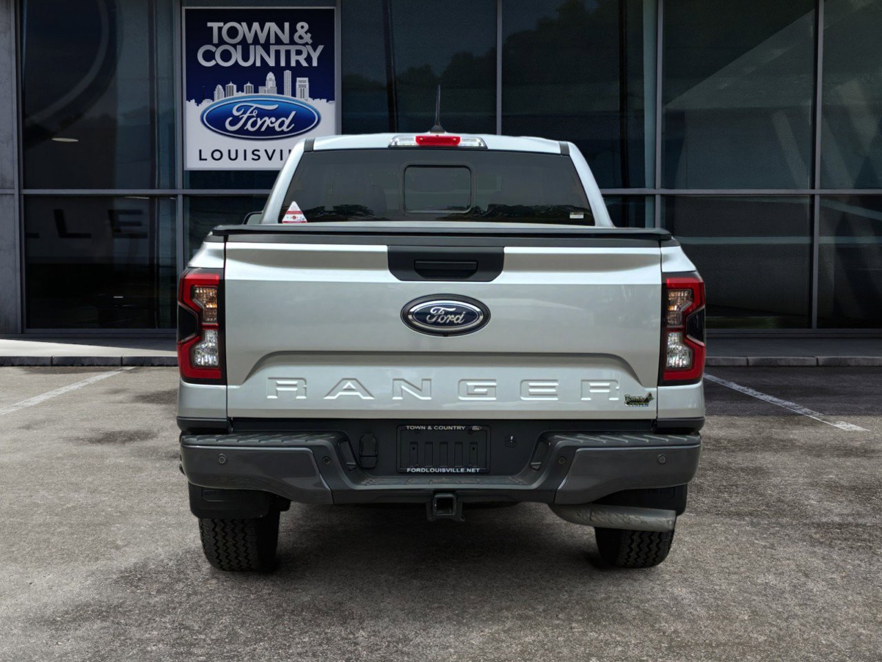 Used 2024 Ford Ranger Lariat w/ FX4 Off-Road Package AWD/4WD image 4