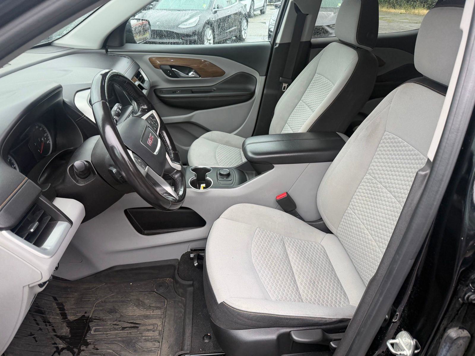 Used 2018 GMC Terrain SLE FWD image 10