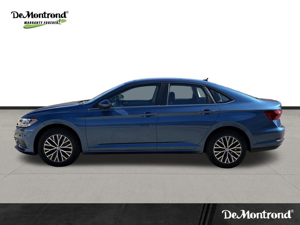 Used 2020 Volkswagen Jetta SE w/ SE Cold Weather Package image 8