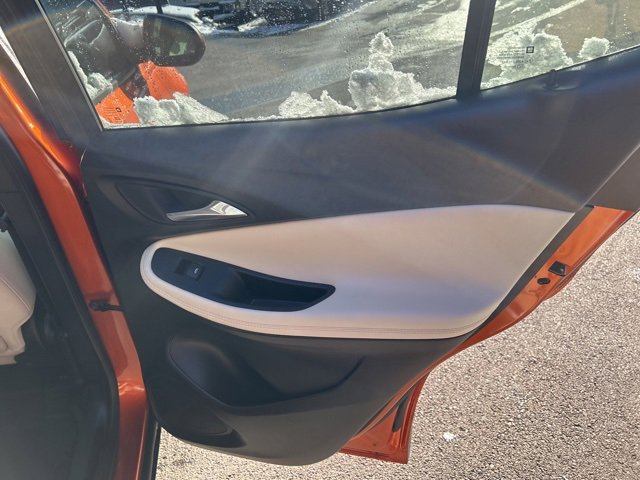 Used 2023 Buick Encore GX Preferred w/ Cold Weather Comfort Package image 10