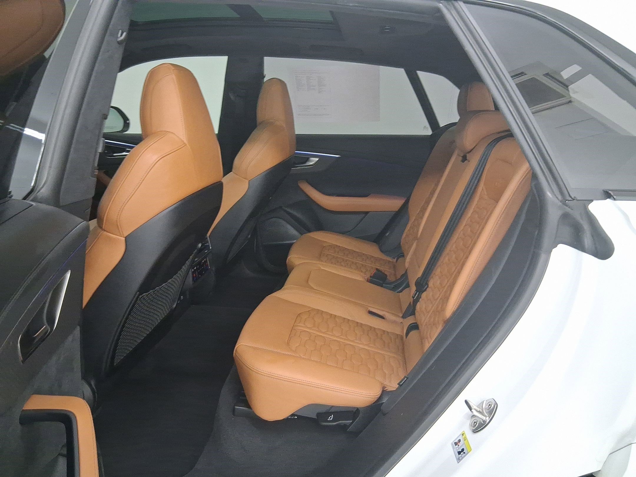 Used 2025 Audi RS Q8 performance image 13