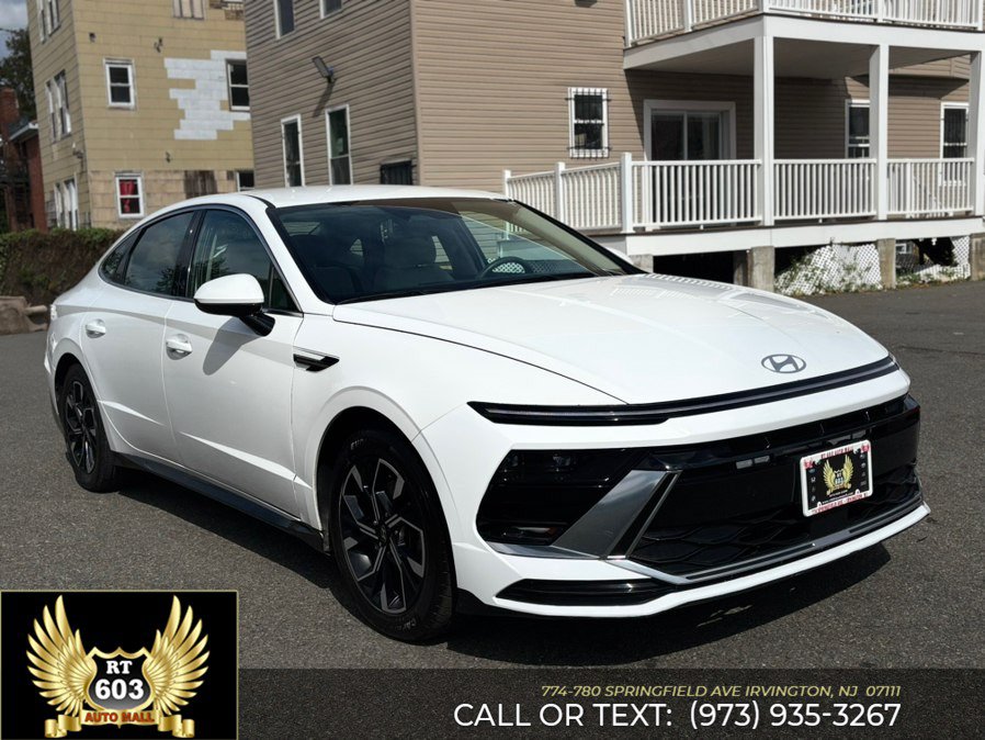 Used 2024 Hyundai Sonata SEL FWD image 3