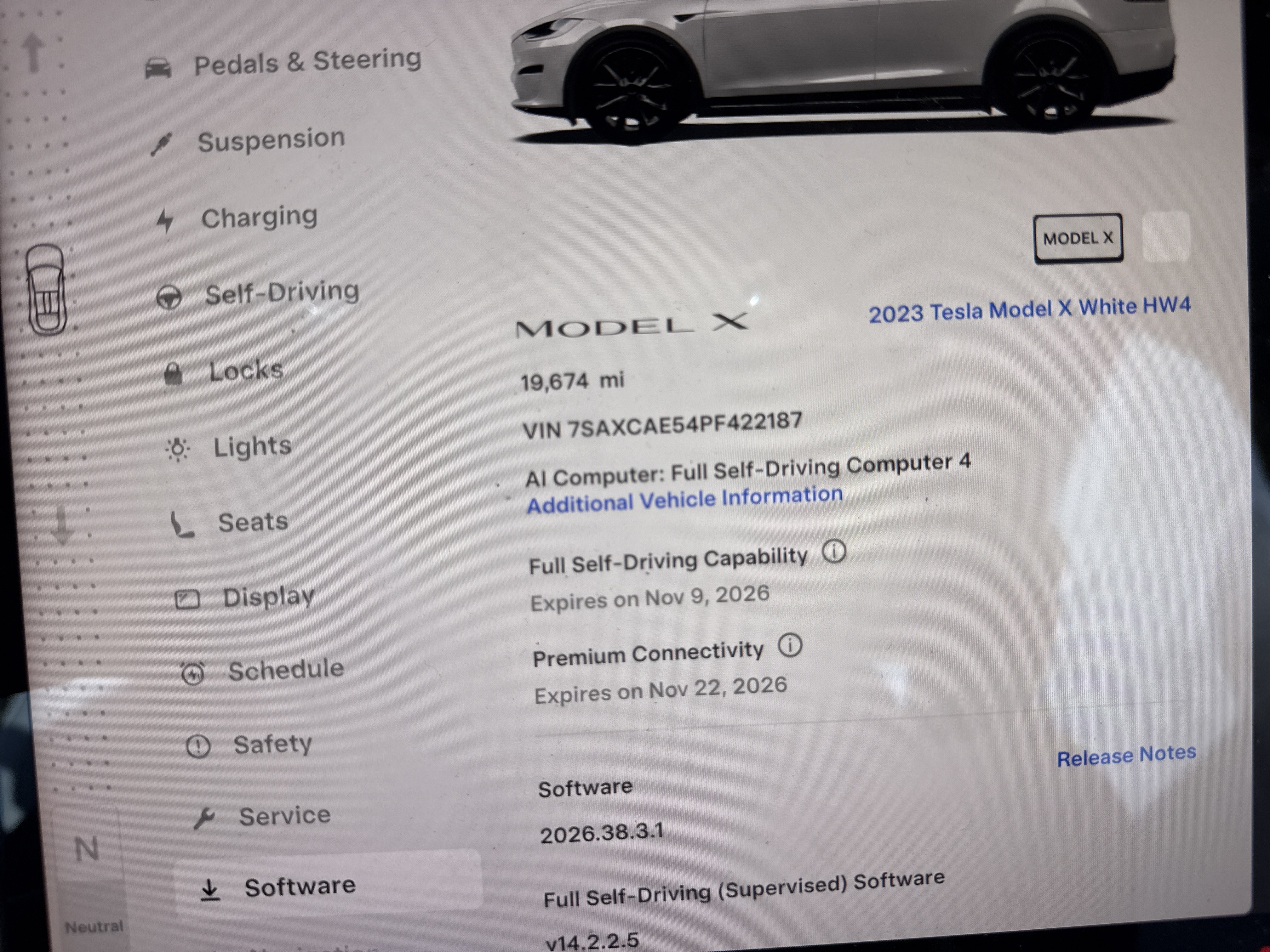 Used 2023 Tesla Model X AWD/4WD image 3