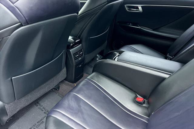 Certified 2018 Toyota Mirai image 4