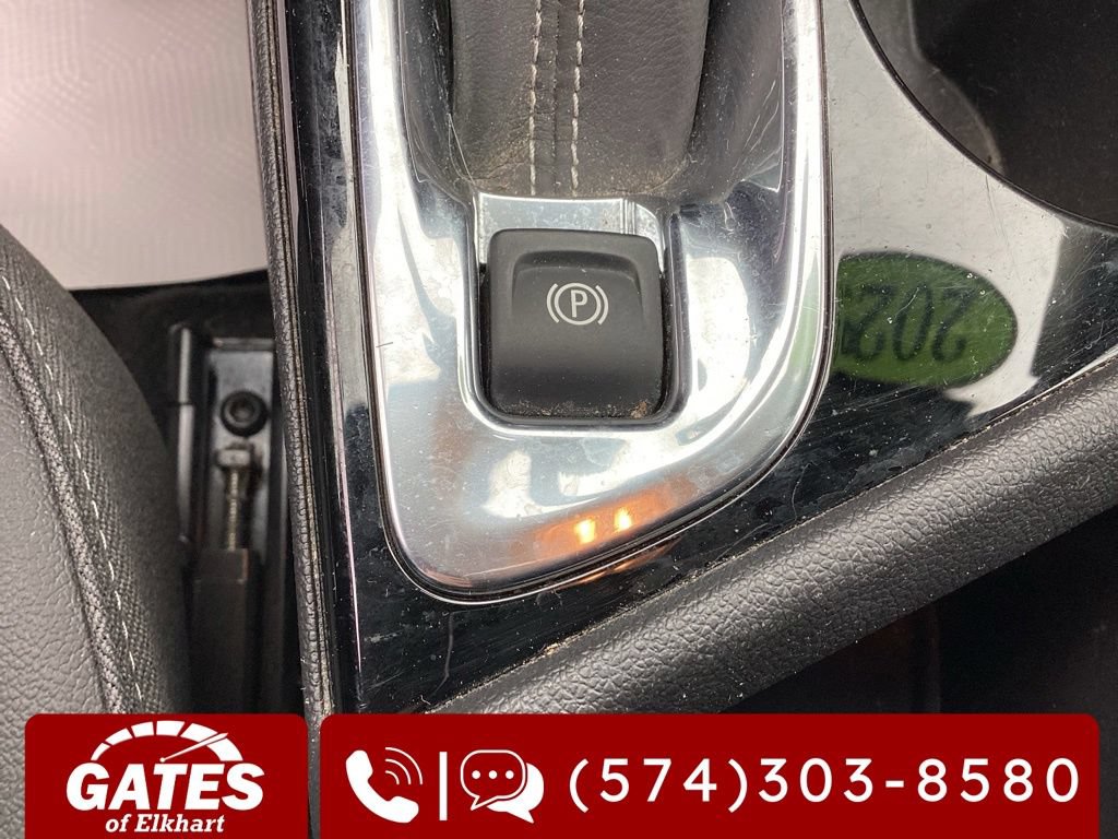 Used 2023 Buick Encore GX Preferred w/ Cold Weather Comfort Package FWD image 32