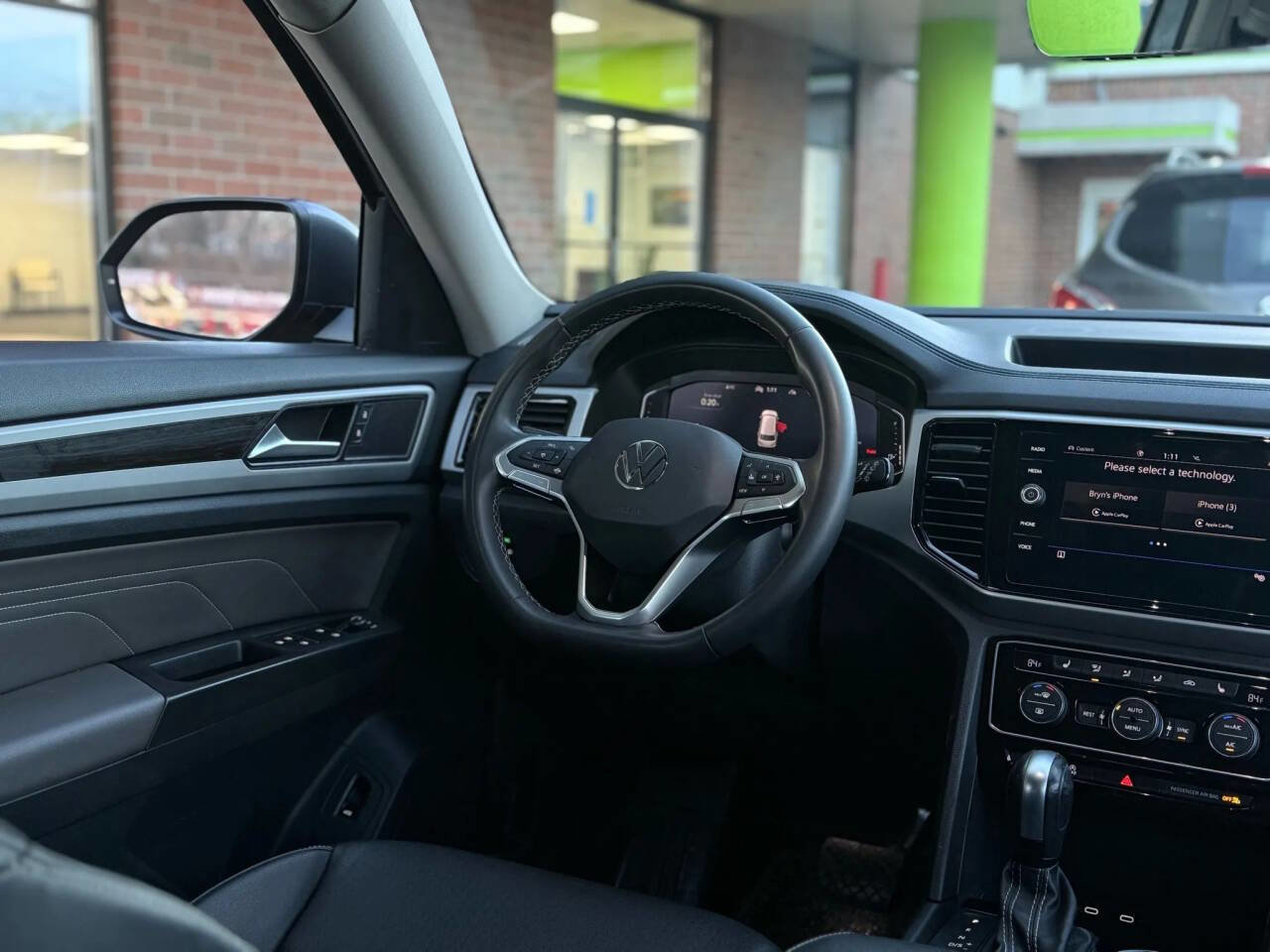 Used 2023 Volkswagen Atlas SE image 22