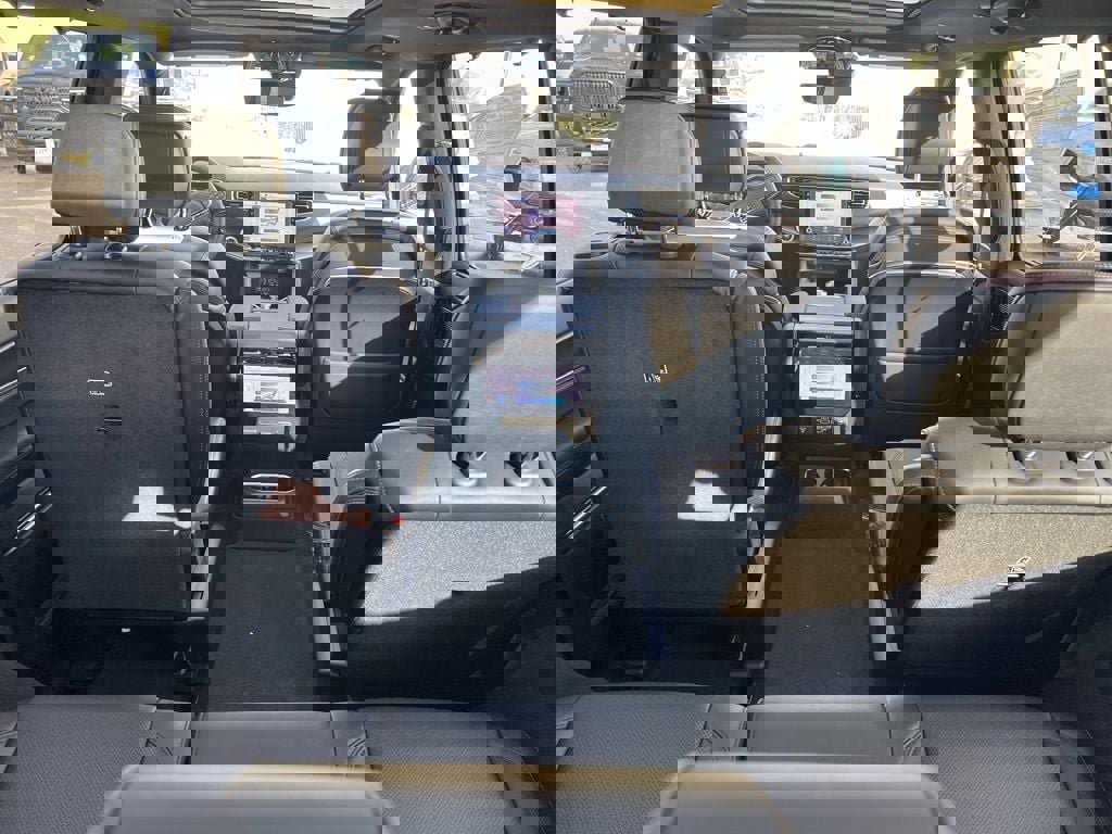 New 2026 Jeep Grand Wagoneer Summit image 19