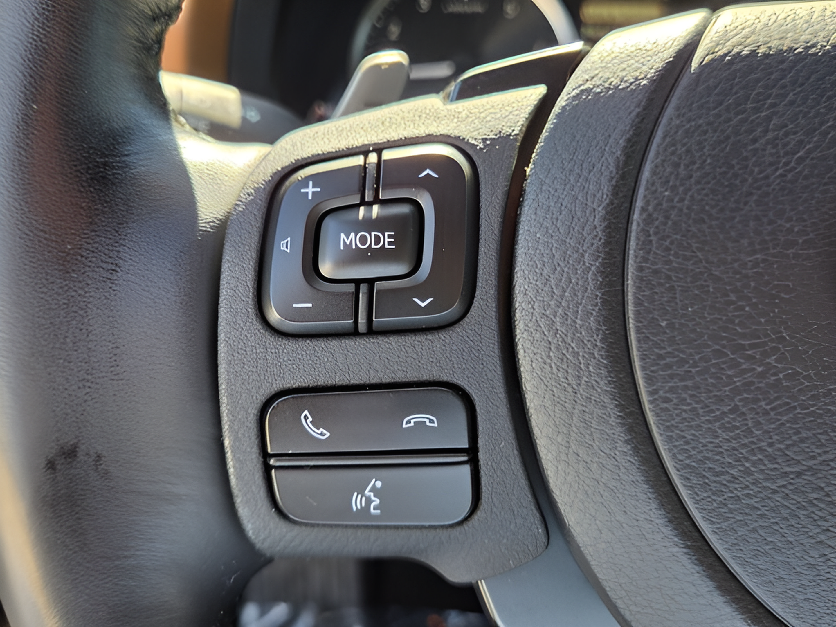 Certified 2025 Lexus IS 300 w/ Premium Package RWD image 24