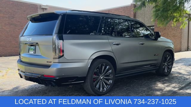 Certified 2026 Cadillac Escalade V w/ LPO, Onyx Lite Package AWD/4WD image 8
