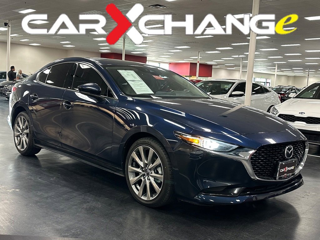 Used 2022 MAZDA MAZDA3 s image 1