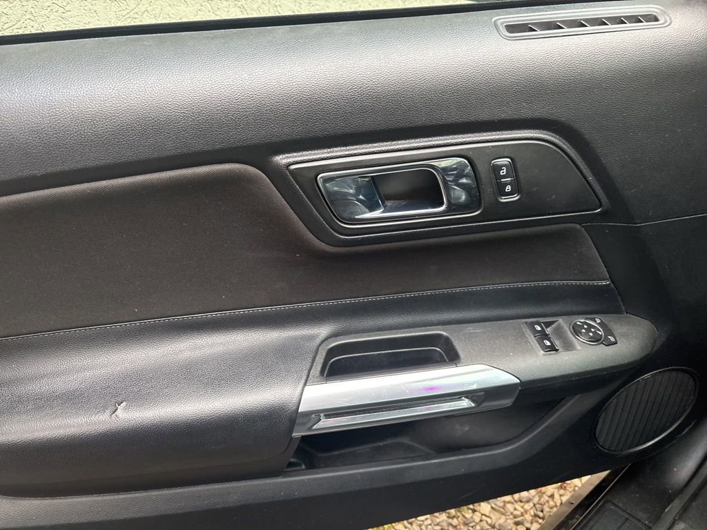 Used 2016 Ford Mustang GT w/ GT Performance Package image 13