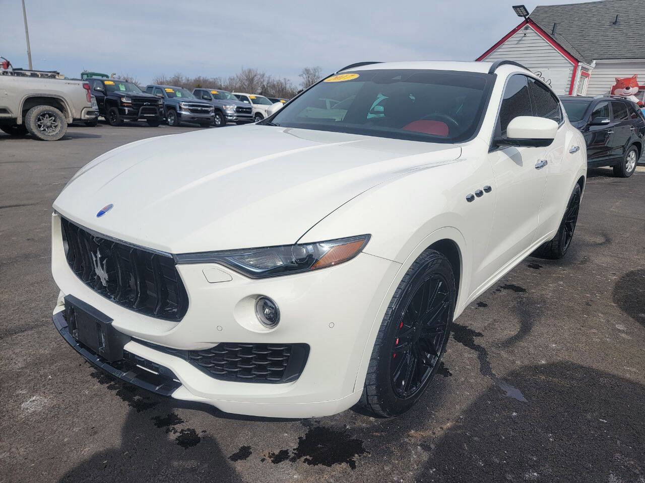Used 2017 Maserati Levante S image 3
