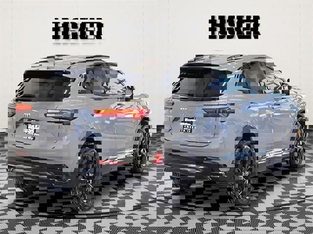 Certified 2025 Buick Envision Sport Touring image 7