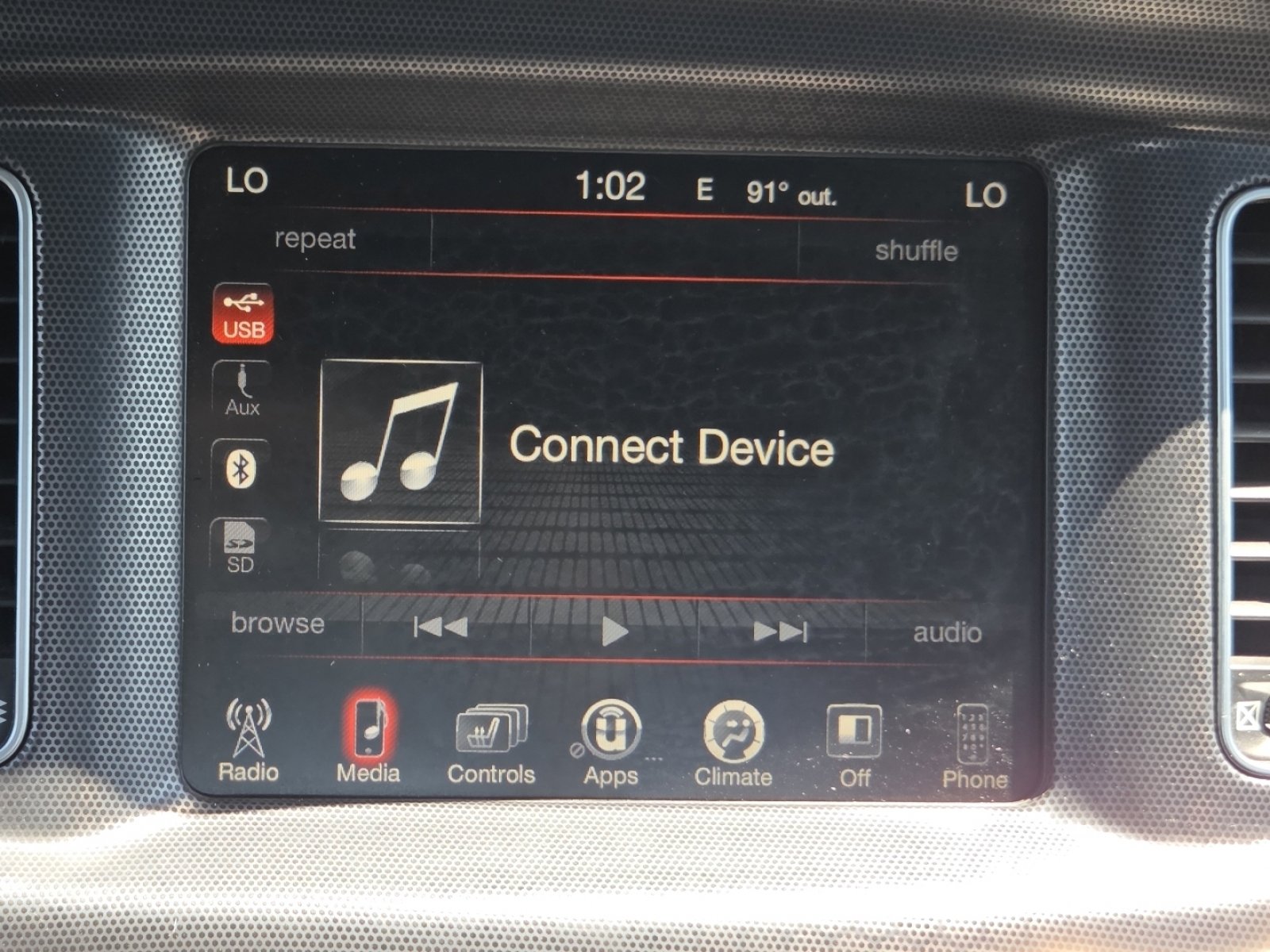 Used 2015 Dodge Charger SXT AWD/4WD image 3