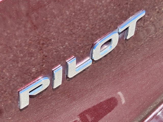 Used 2017 Honda Pilot Touring image 18