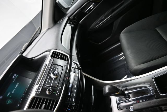 Used 2016 Honda Accord LX image 15