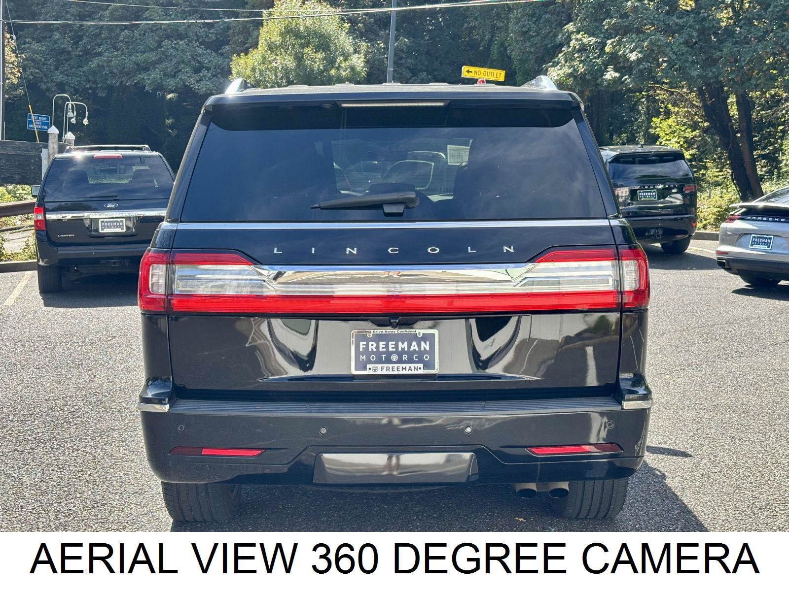 Used 2021 Lincoln Navigator Reserve AWD/4WD image 9