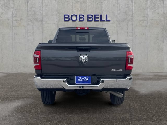 Used 2024 RAM 2500 Tradesman w/ Chrome Appearance Group AWD/4WD image 4
