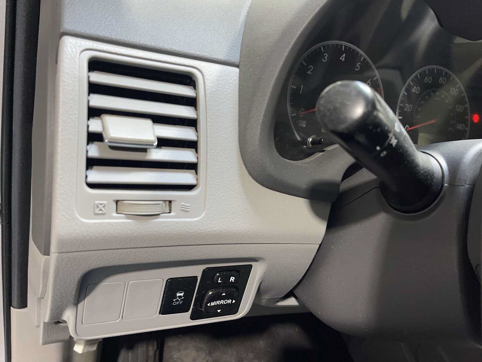 Used 2010 Toyota Corolla LE FWD image 24