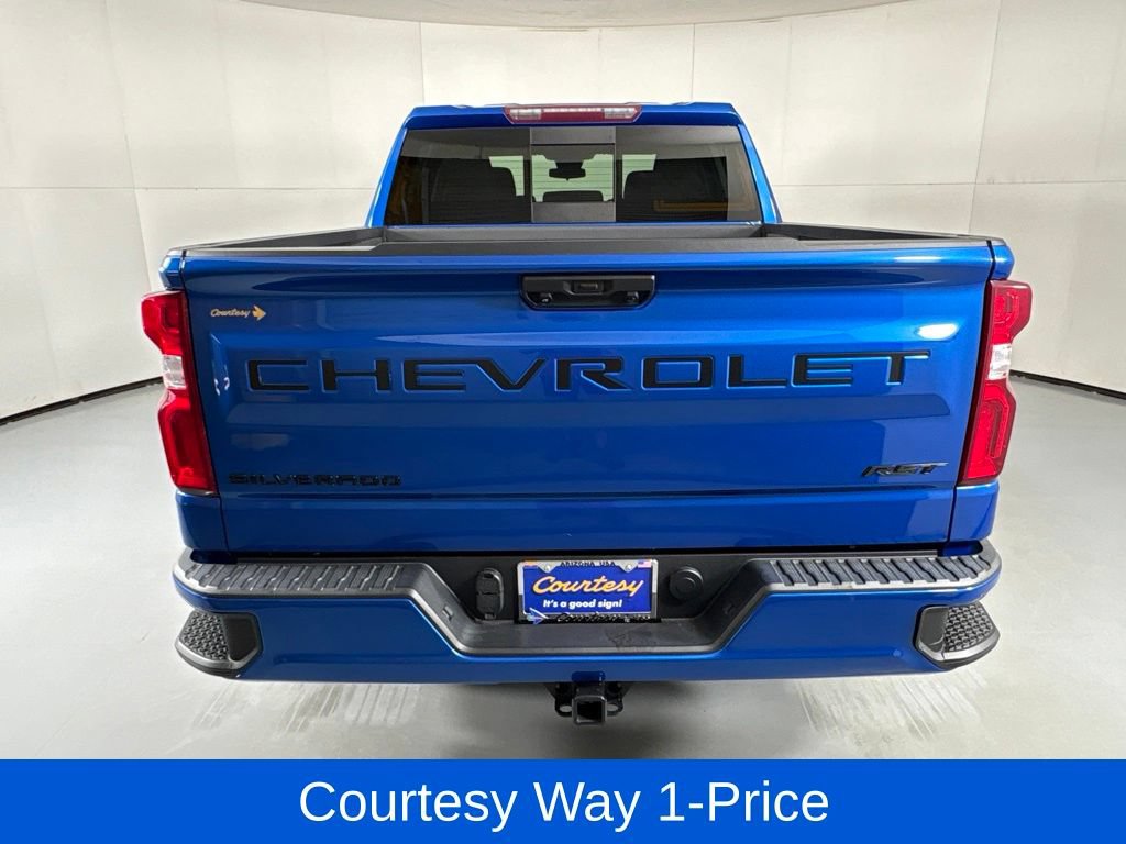 Used 2022 Chevrolet Silverado 1500 RST w/ Convenience Package II AWD/4WD image 9