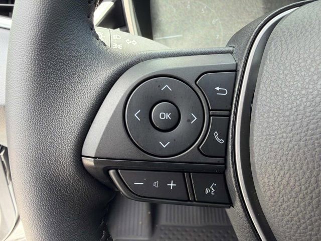 Used 2026 Toyota Corolla SE FWD image 26