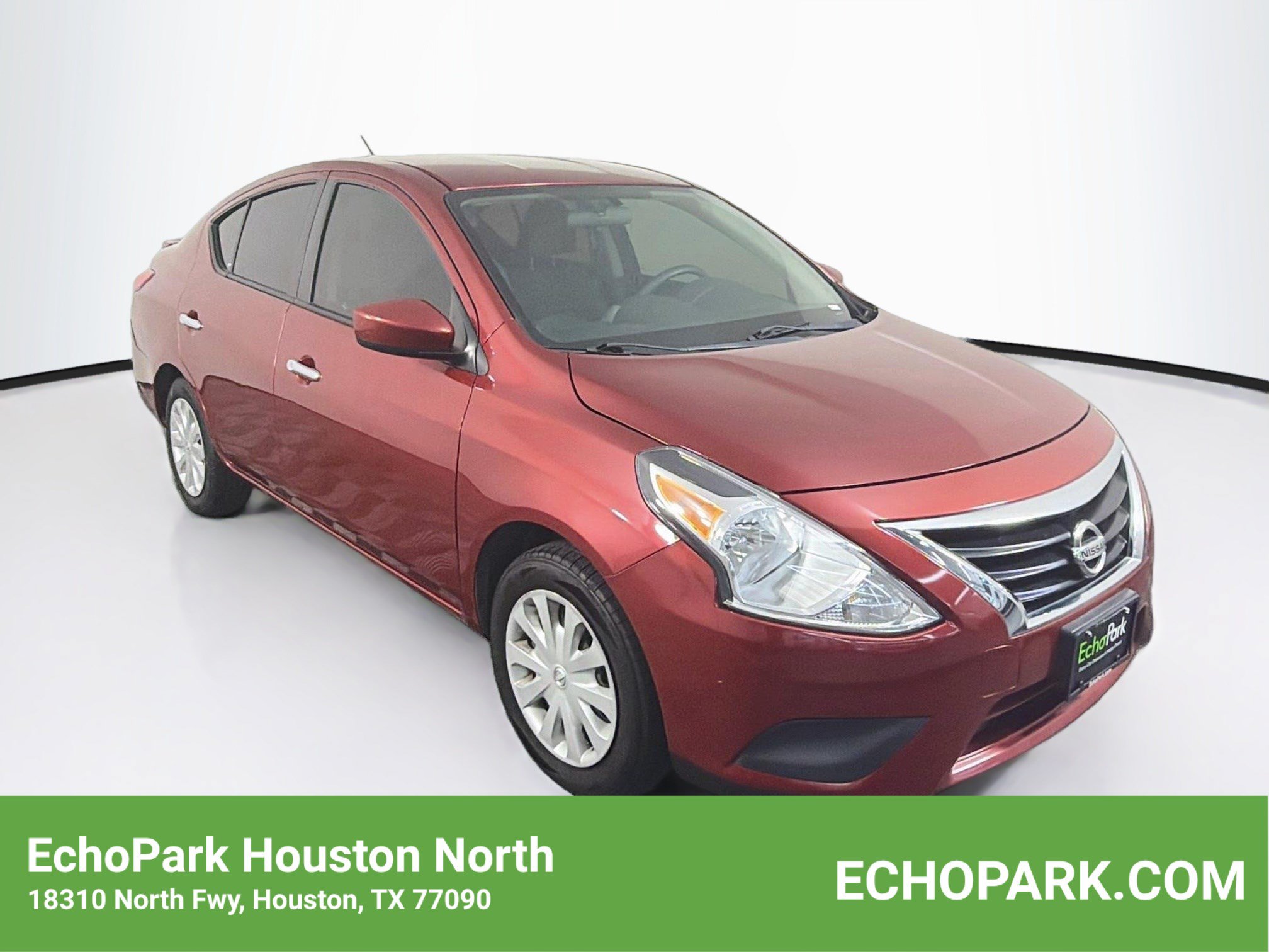 Used 2018 Nissan Versa SV FWD image 1