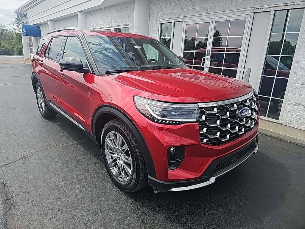 Used 2025 Ford Explorer Platinum AWD/4WD image 2