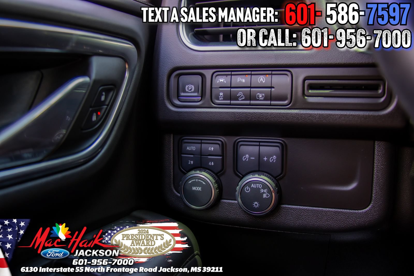Used 2024 Chevrolet Suburban Z71 w/ Luxury Package AWD/4WD image 24
