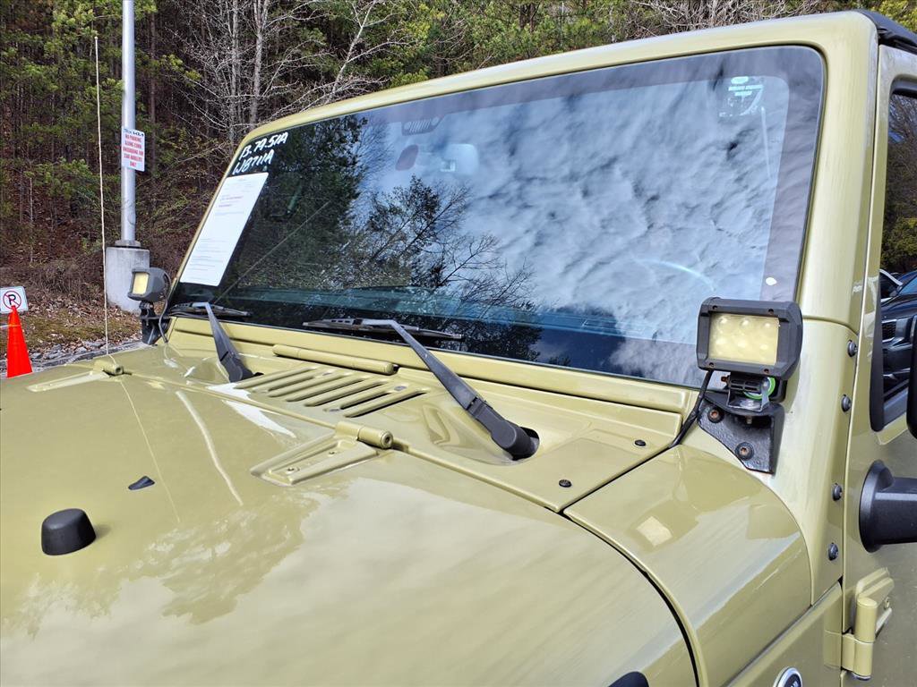 Used 2013 Jeep Wrangler Sport image 12