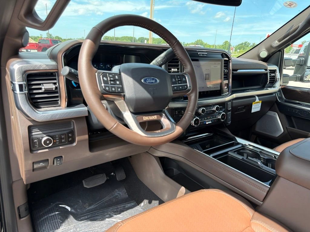 New 2026 Ford F350 King Ranch w/ Chrome Package AWD/4WD image 11