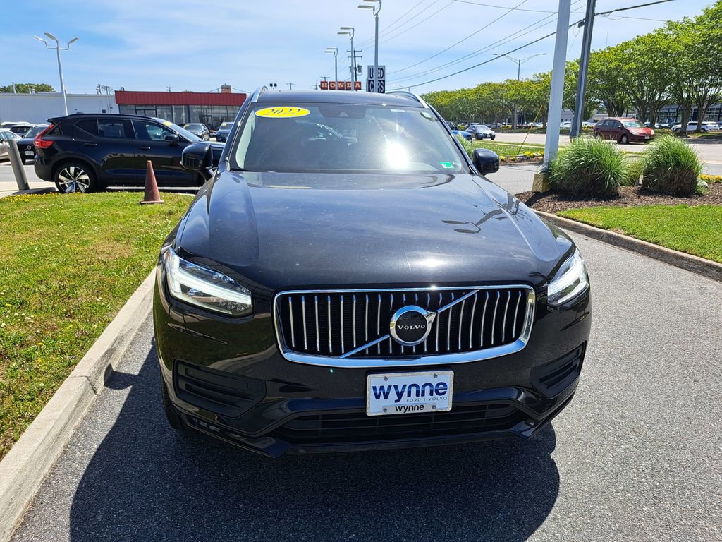 Used 2022 Volvo XC90 T6 Momentum w/ Climate Package image 3