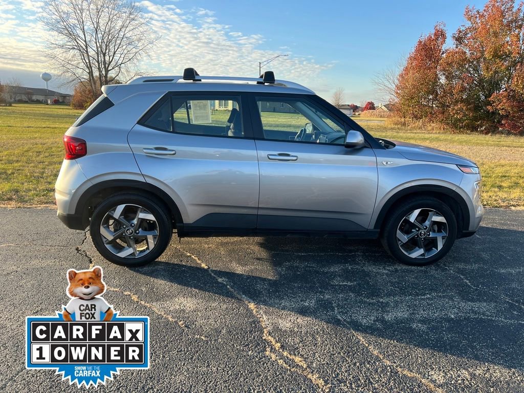 Certified 2023 Hyundai Venue SEL image 7