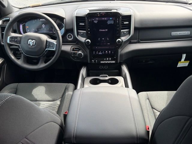 New 2026 RAM 1500 4x4 Crew Cab image 33