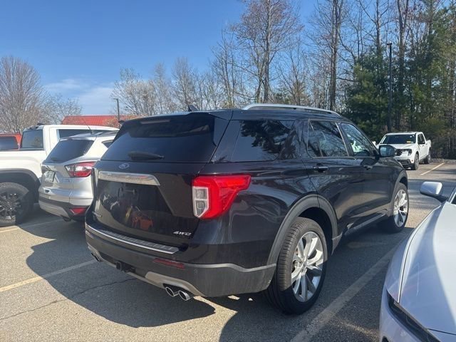 Used 2023 Ford Explorer Platinum w/ Technology Package AWD/4WD image 4