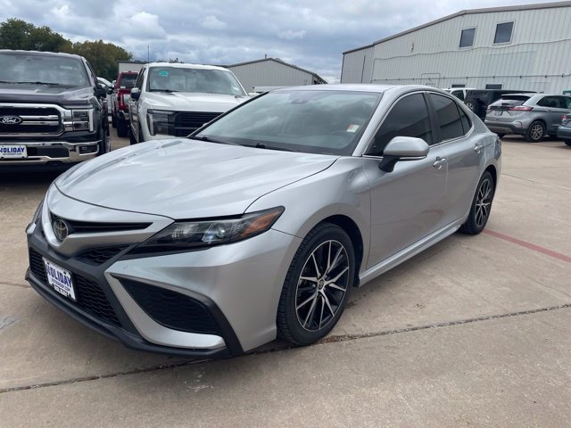 Used 2023 Toyota Camry SE