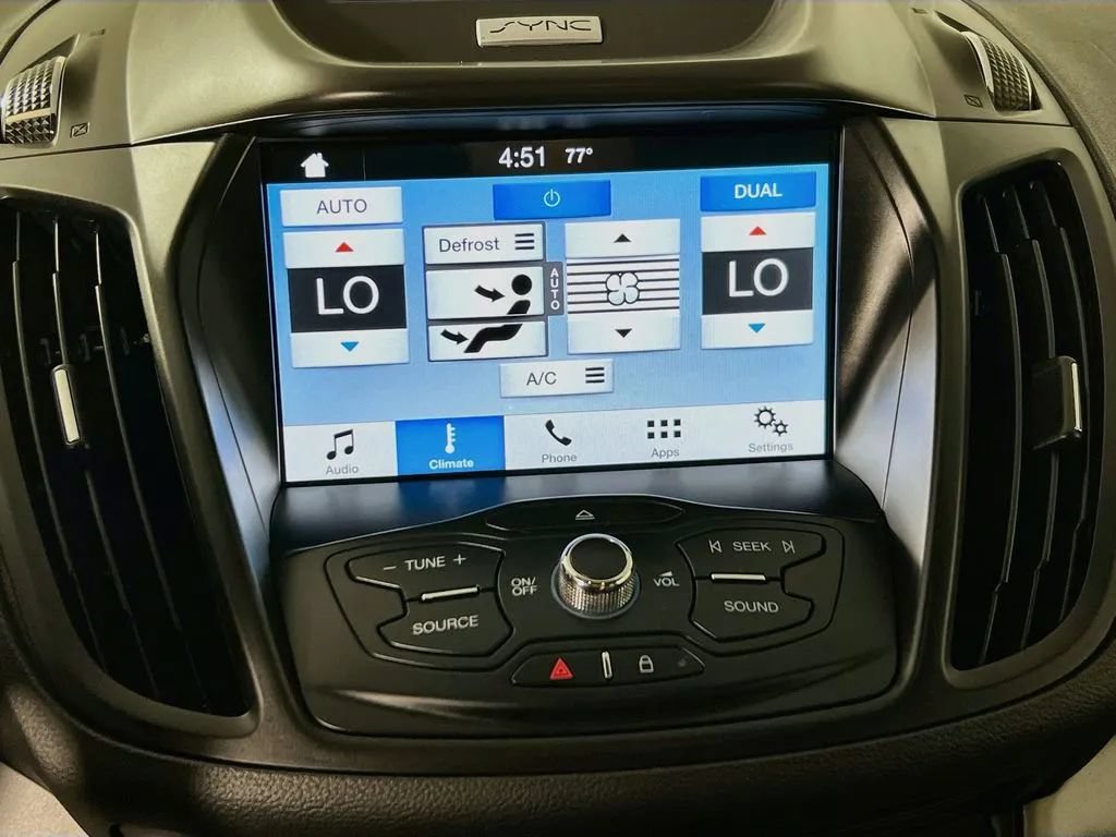 Used 2016 Ford Escape SE w/ Equipment Group 201A FWD image 16