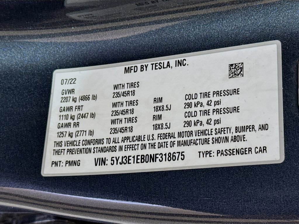 Used 2022 Tesla Model 3 Long Range AWD/4WD image 37