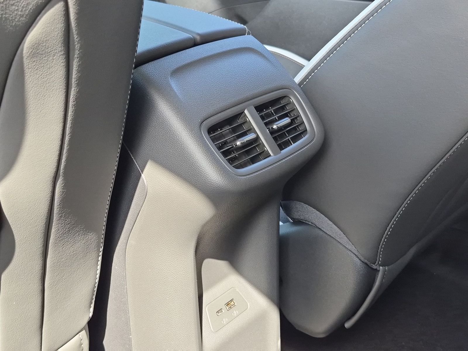 New 2026 Buick Envision Sport Touring AWD/4WD image 20