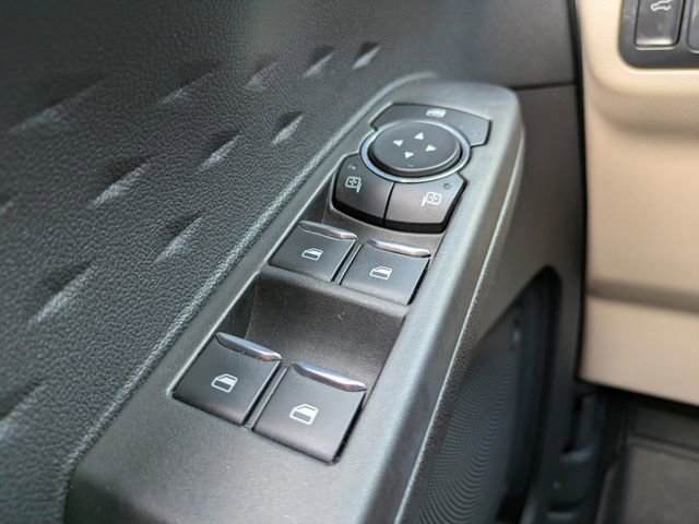 Used 2020 Ford Escape SEL image 27