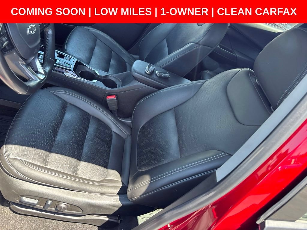 Used 2023 Chevrolet Bolt LT w/ Infotainment Package FWD image 14