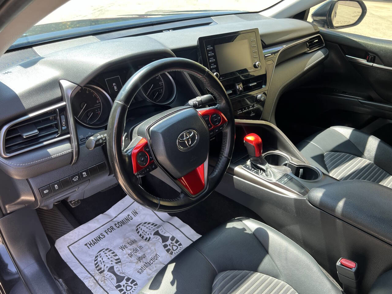 Used 2022 Toyota Camry SE image 22