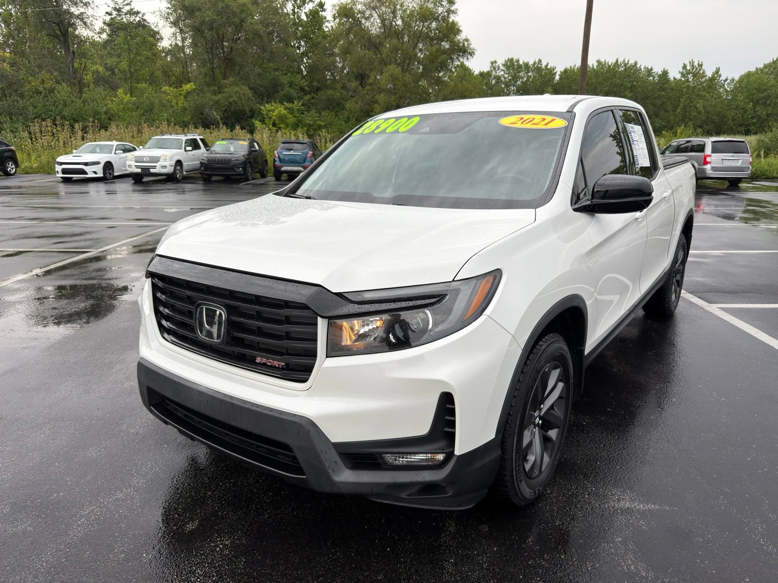 Used 2021 Honda Ridgeline Sport image 2