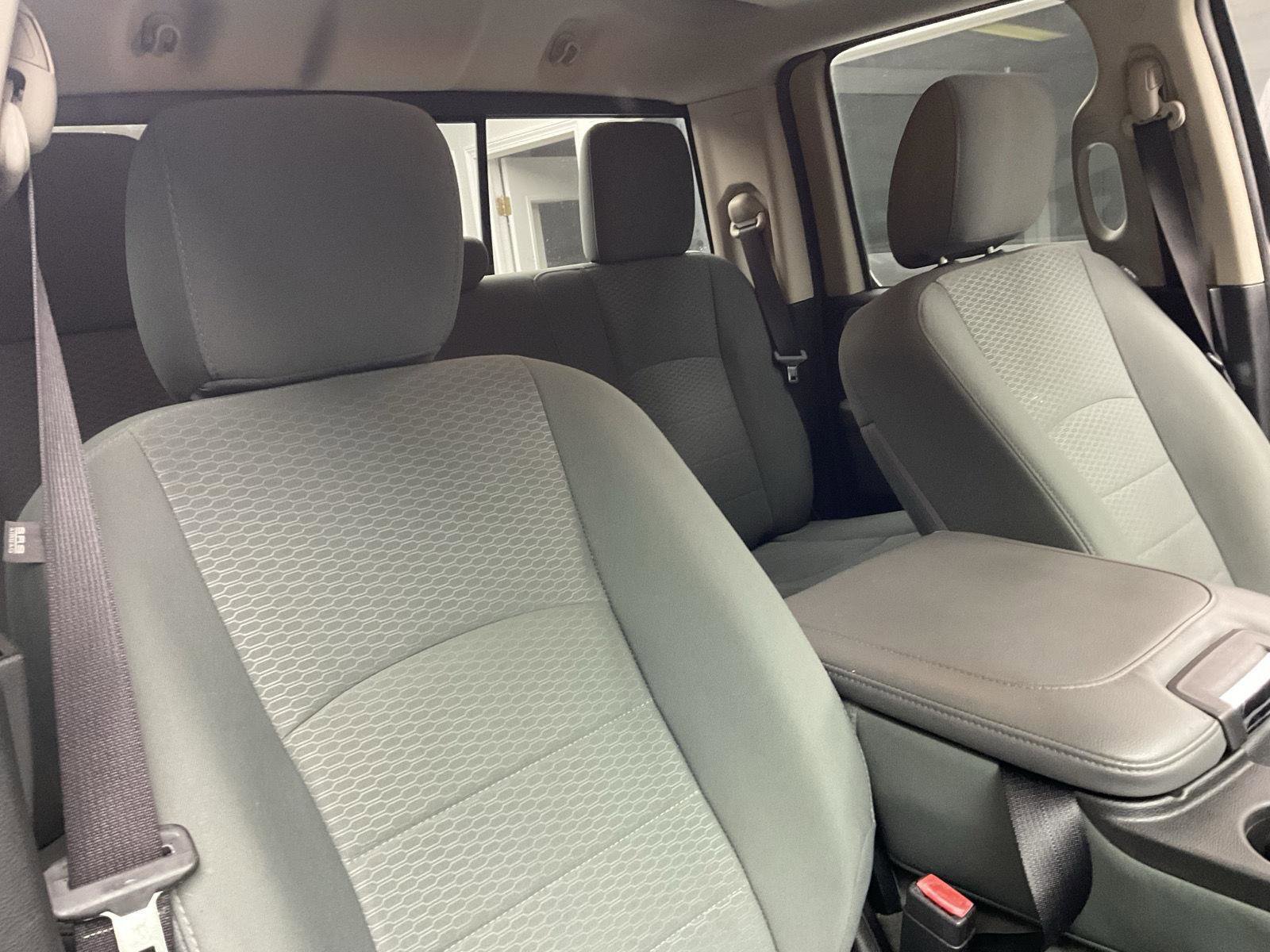 Used 2016 RAM 1500 Classic SLT image 14