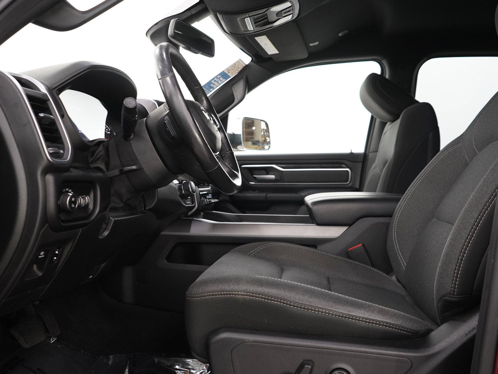Used 2019 RAM 1500 Big Horn AWD/4WD image 23