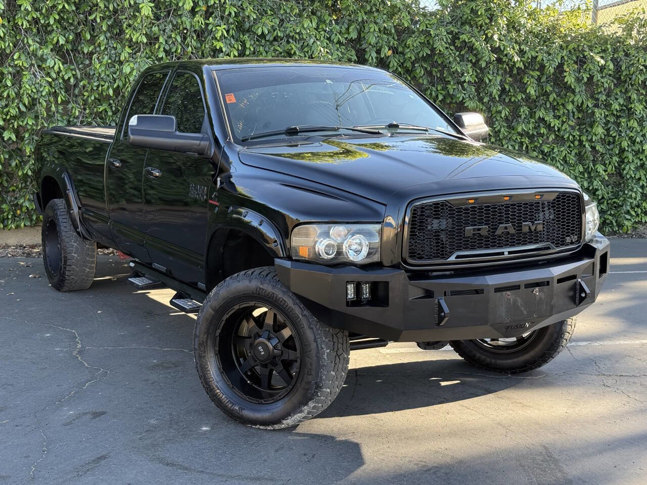 Used 2005 Dodge Ram 2500 Truck SLT AWD/4WD image 3
