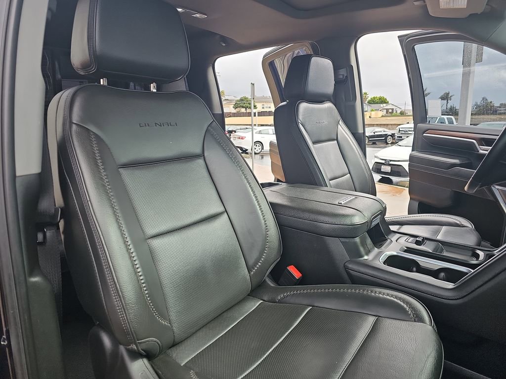 Used 2024 GMC Sierra 2500 Denali w/ Denali Reserve Package image 11